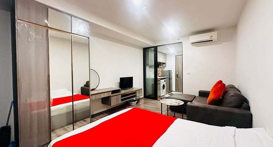 For sale 1 bed condo in Mueang Samut Prakan, Samut Prakan