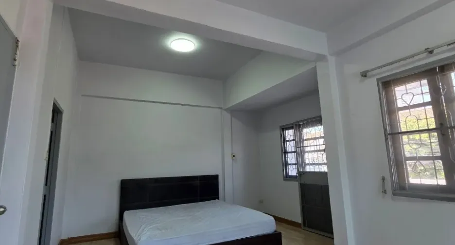 For rent 3 bedrooms house in Bang Yai, Nonthaburi