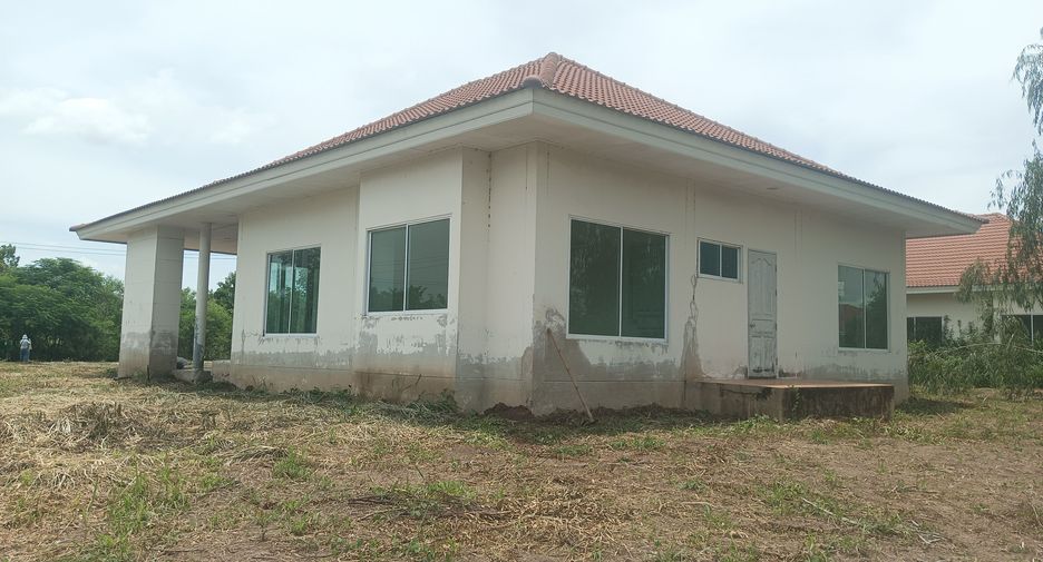 For sale 3 bedrooms house in Sena, Phra Nakhon Si Ayutthaya