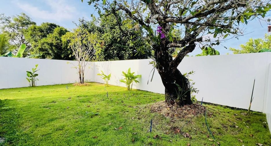 For sale 3 bedrooms villa in Thalang, Phuket