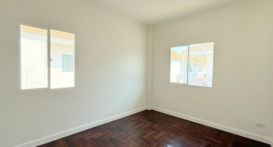 For sale 3 bedrooms house in Bang Bua Thong, Nonthaburi
