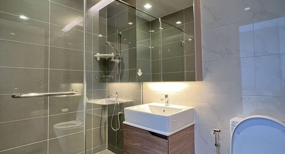 For sale 1 bed condo in Watthana, Bangkok