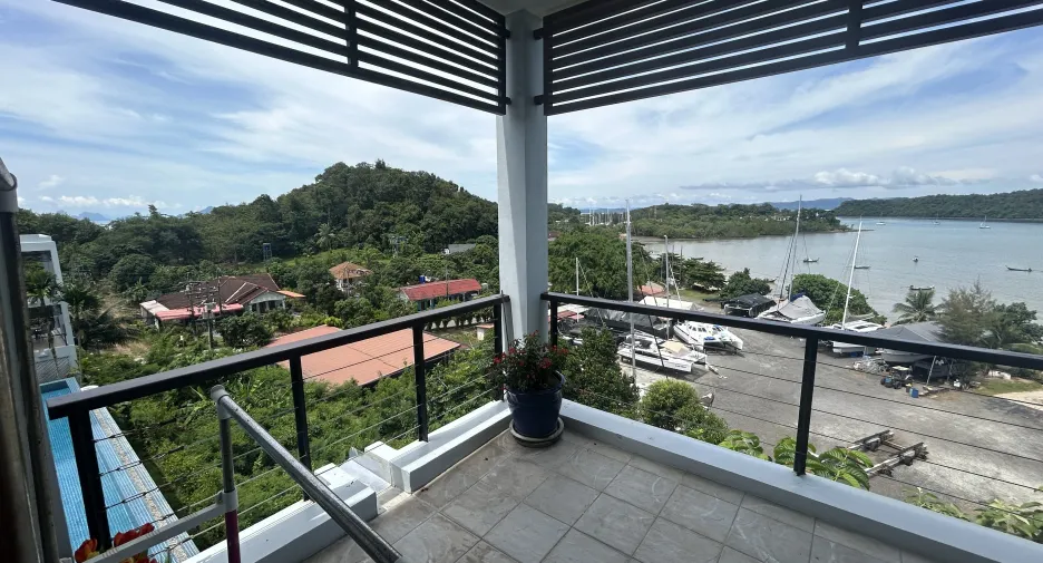 À louer 2 chambres condo à Thalang, Phuket