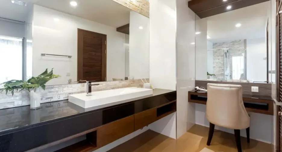 For rent 2 bedrooms condo in Thalang, Phuket