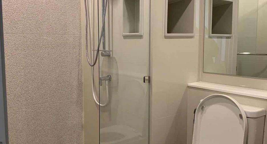 For sale studio apartment in Phra Khanong, Bangkok