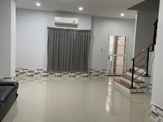 For sale and for rent 3 bedrooms townhouse in Don Mueang, Bangkok