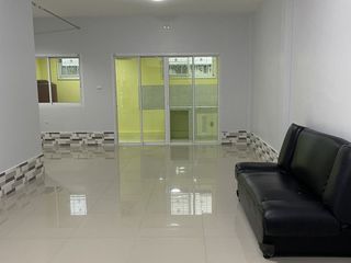 For sale and for rent 3 bedrooms townhouse in Don Mueang, Bangkok