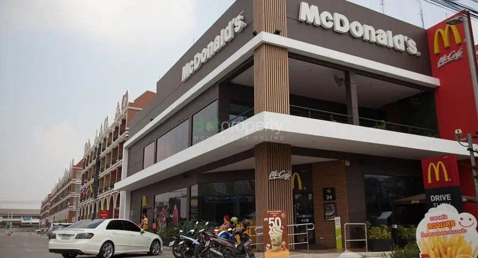 Wohnung zur Miete mit 1 Zimmer in Krathum Baen, Samut Sakhon