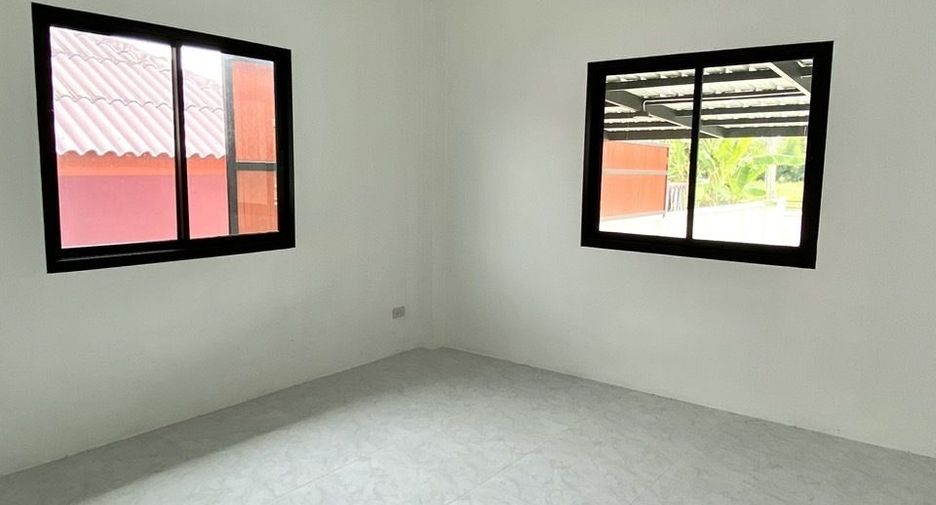 For sale 3 bedrooms house in Nikhom Phatthana, Rayong