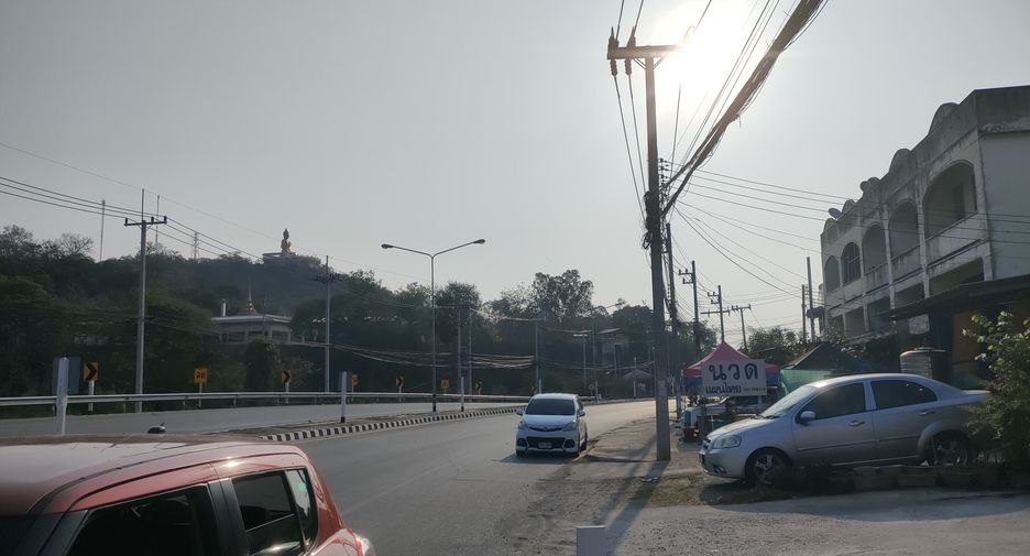 Reihenhaus zum Kauf mit 4 Zimmer in Mueang Phetchaburi, Phetchaburi