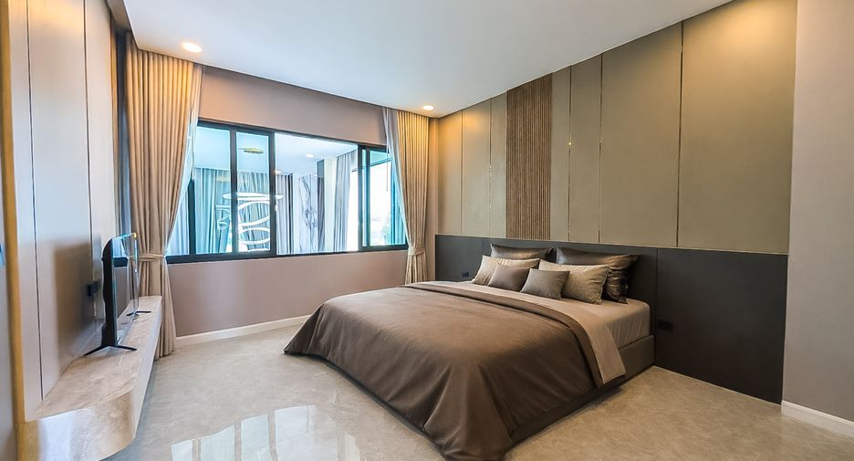 Haus zum Kauf mit 5 Zimmer in Bang Lamung, Chonburi