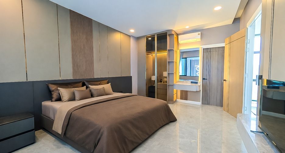 Haus zum Kauf mit 5 Zimmer in Bang Lamung, Chonburi