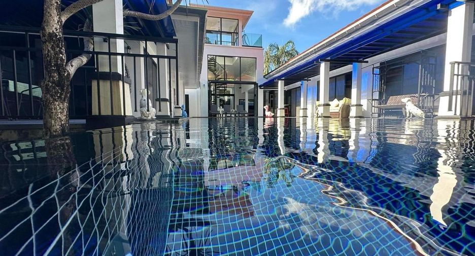 For sale 6 bedrooms villa in Kathu, Phuket