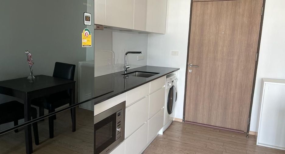 Продажа 1 кровать кондо в Кхлонг Тоеи, Бангкок