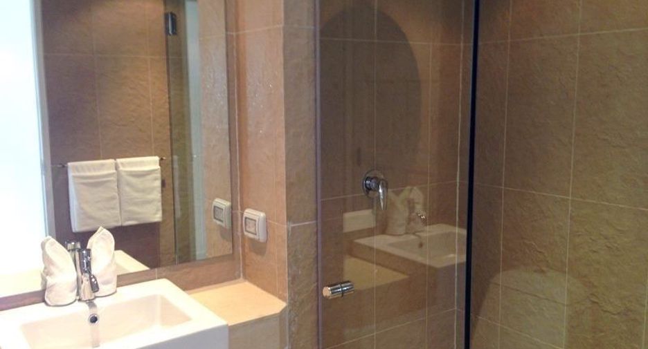 For sale 2 bedrooms condo in Mueang Phuket, Phuket