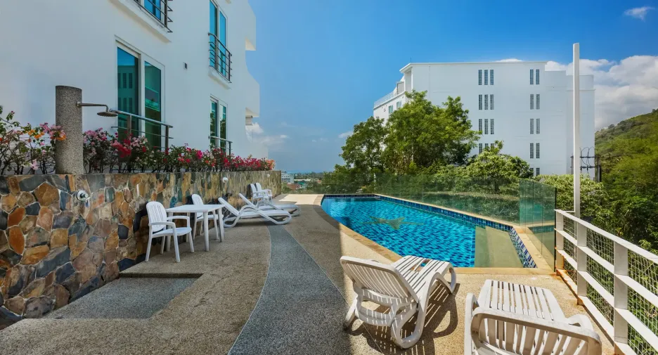 For sale 2 ベッドルーム condo in Mueang Phuket, Phuket