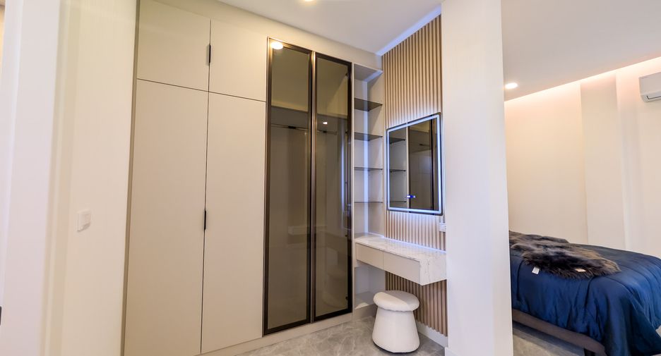 For sale 5 ベッドルーム house in Bang Lamung, Chonburi