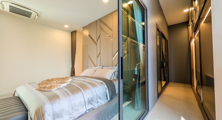 For sale 5 ベッドルーム house in Bang Lamung, Chonburi