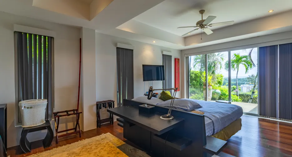 For sale and for rent 5 bedrooms villa in Thalang, Phuket