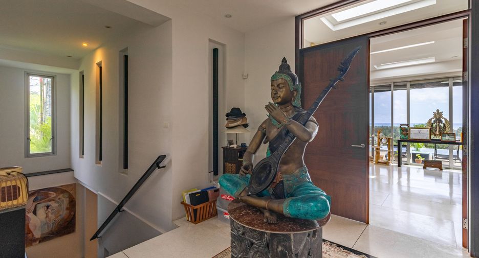 Villa en venta y en alquiler de 5 habitaciones en Thalang, Phuket