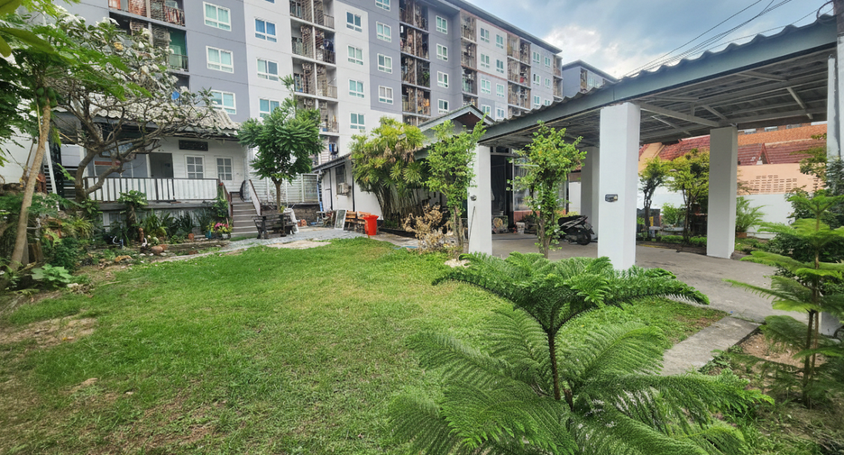 Casa en alquiler de 3 habitaciones en Bang Lamung, Chonburi