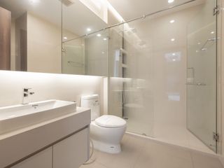 À vendre 2 chambres condo à Bang Kho Laem, Bangkok