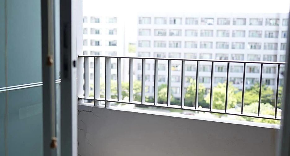À vendre 1 chambre condo à Bang Na, Bangkok