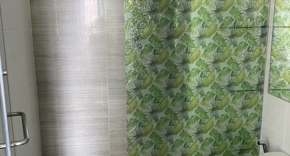 For sale 2 bedrooms condo in Bang Kapi, Bangkok