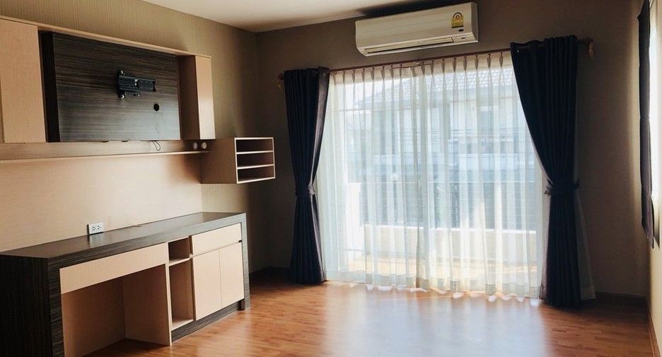 For sale 3 bedrooms house in Bang Phli, Samut Prakan