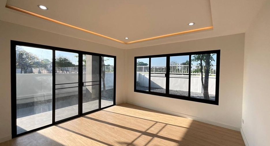 出售 4 卧室 独立屋 在 Phutthamonthon, Nakhon Pathom