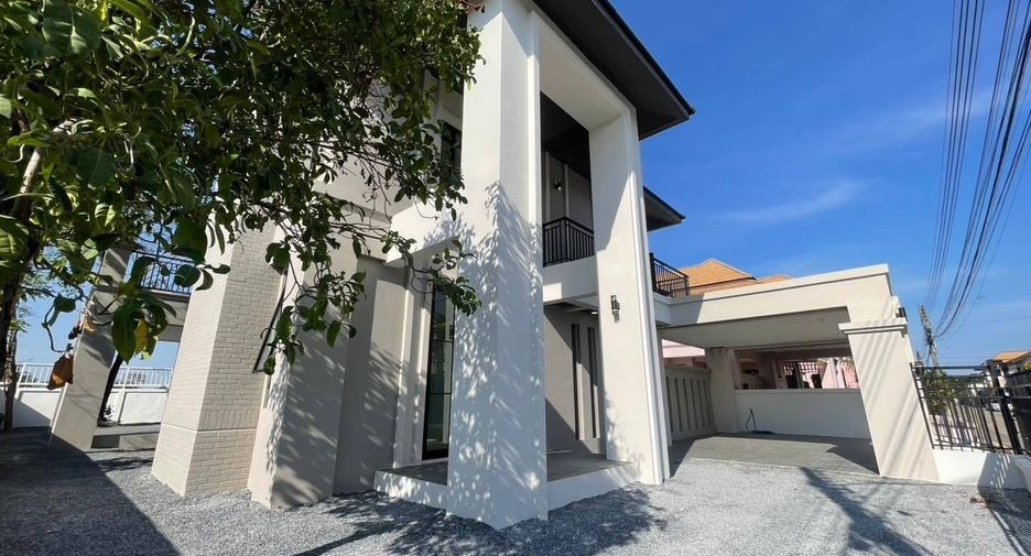 出售 4 卧室 独立屋 在 Phutthamonthon, Nakhon Pathom