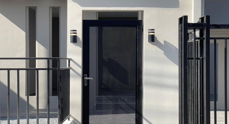 出售 4 卧室 独立屋 在 Phutthamonthon, Nakhon Pathom