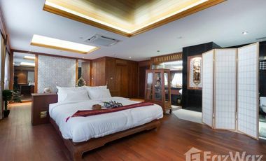 Condo en venta y en alquiler de 3 habitaciones en Watthana, Bangkok