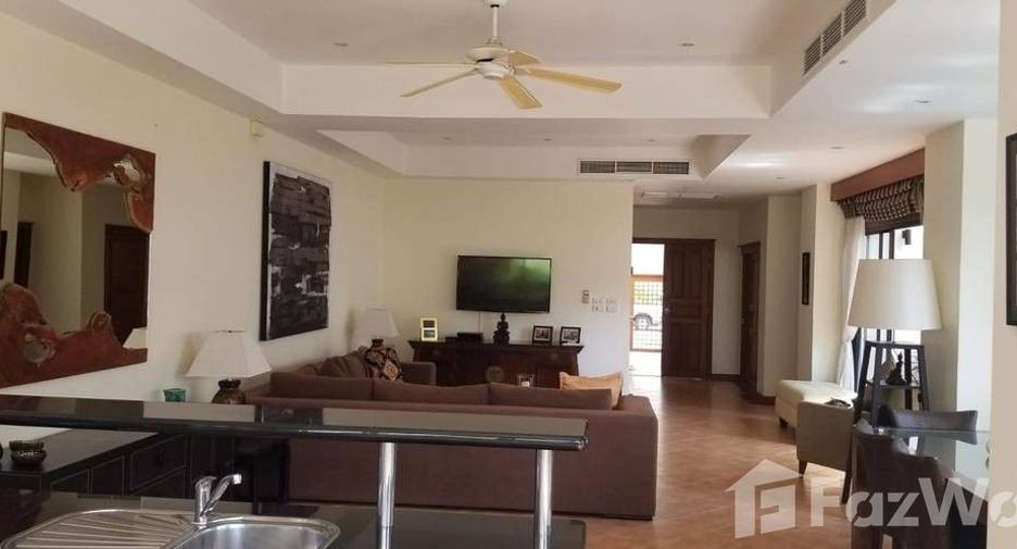 For rent 4 bedrooms villa in Thalang, Phuket