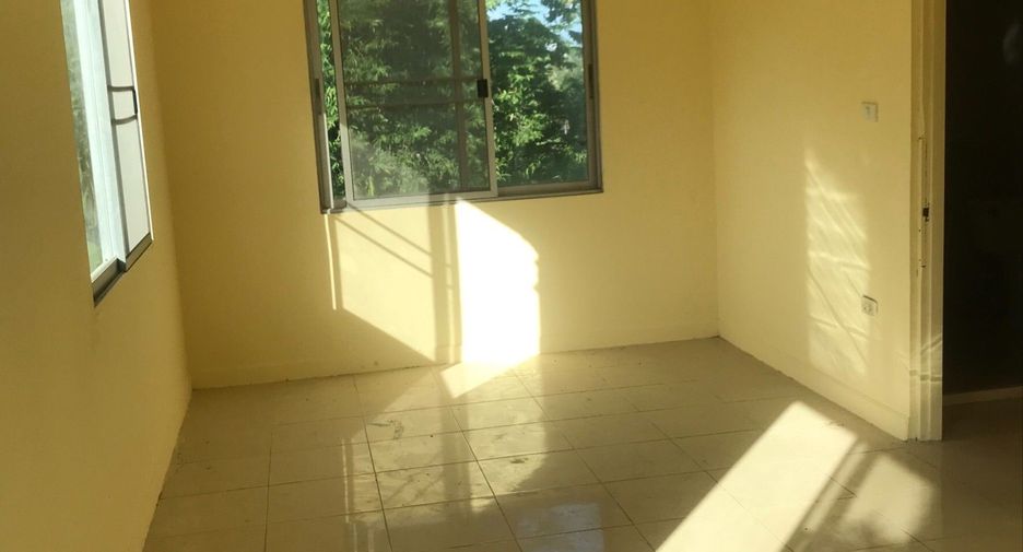 For sale 2 bedrooms townhouse in Bang Phli, Samut Prakan