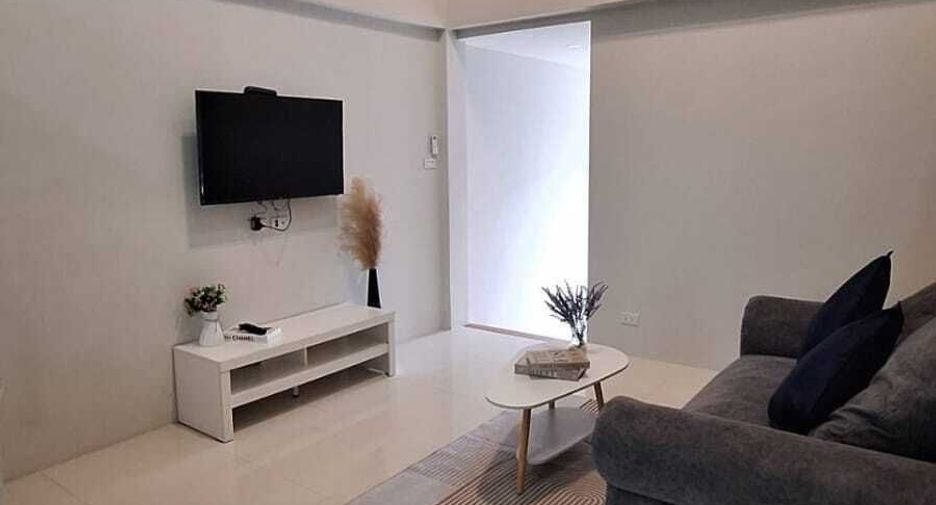 For rent 2 bedrooms townhouse in Mueang Phuket, Phuket
