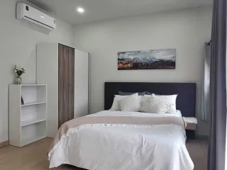 Reihenhaus zur Miete mit 2 Zimmer in Mueang Phuket, Phuket