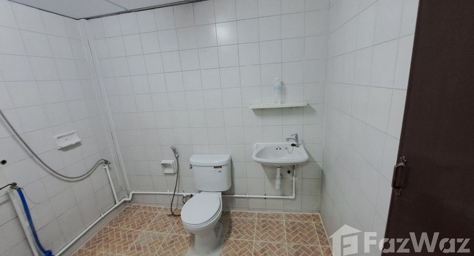 Продажа 4 спальни торговое помещение в Mueang Nonthaburi, Нонтабури