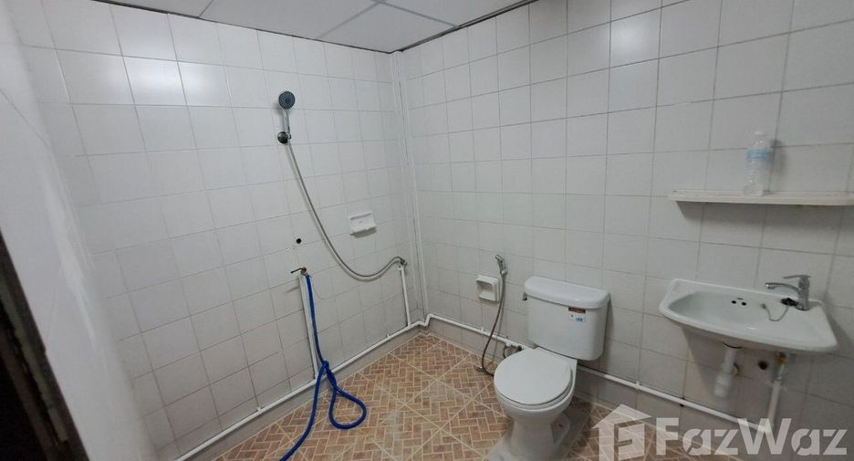 Продажа 4 спальни торговое помещение в Mueang Nonthaburi, Нонтабури