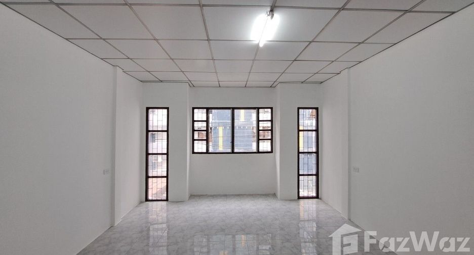 Продажа 4 спальни торговое помещение в Mueang Nonthaburi, Нонтабури
