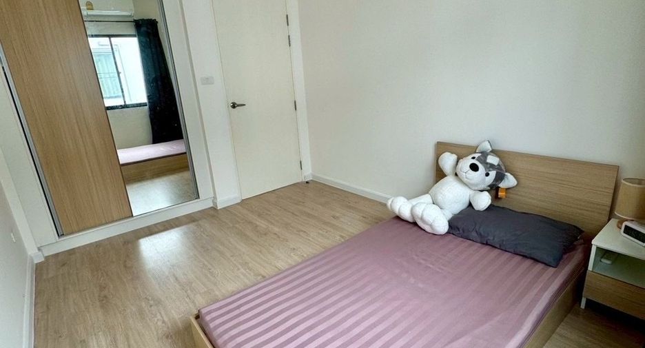 For sale 4 bedrooms townhouse in Lam Luk Ka, Pathum Thani