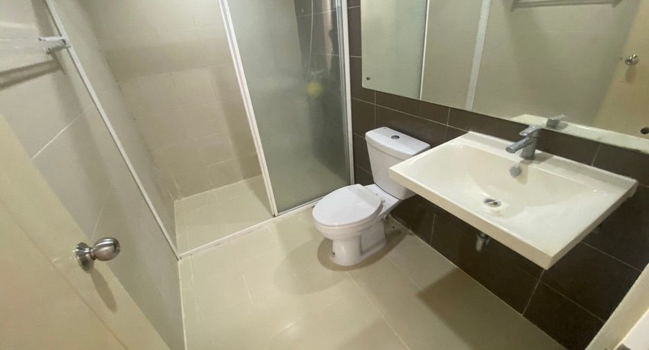 For sale 3 bedrooms townhouse in Prawet, Bangkok