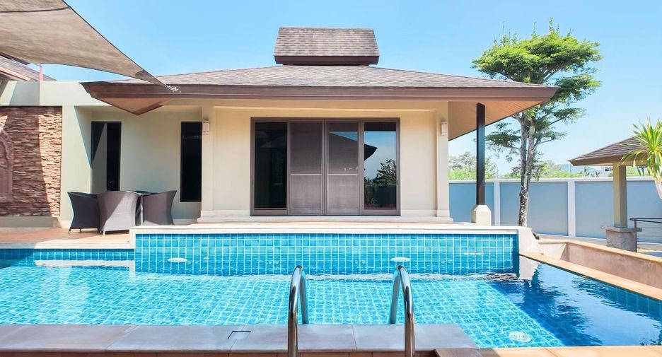 For sale 3 bedrooms villa in Mueang Phuket, Phuket