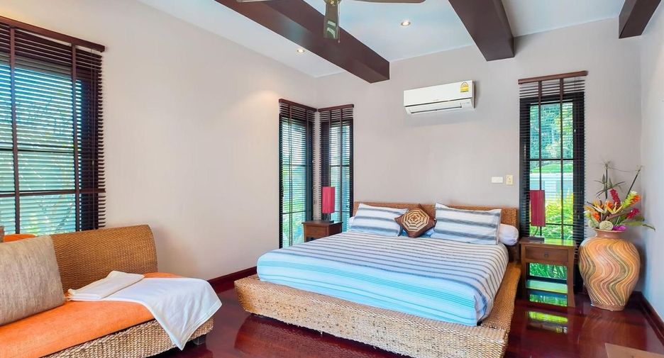 For sale 3 bedrooms villa in Mueang Phuket, Phuket