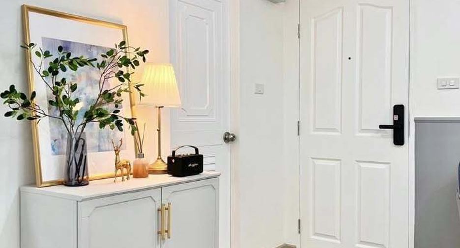 For sale 1 bed condo in Lat Phrao, Bangkok