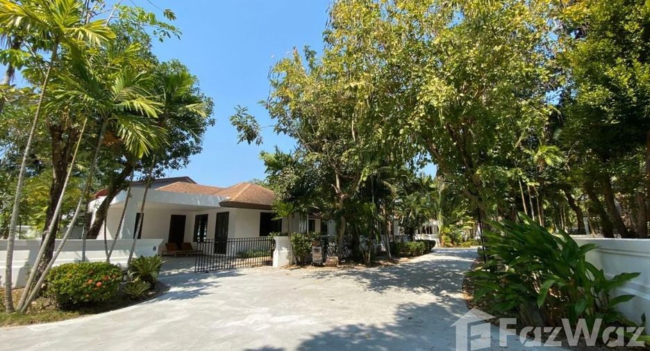 Villa en alquiler de 3 habitaciones en Mueang Phuket, Phuket
