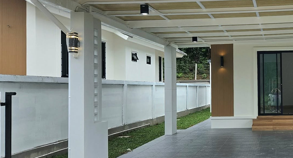 Продажа 3 спальни дом в Mueang Lampang, Lampang