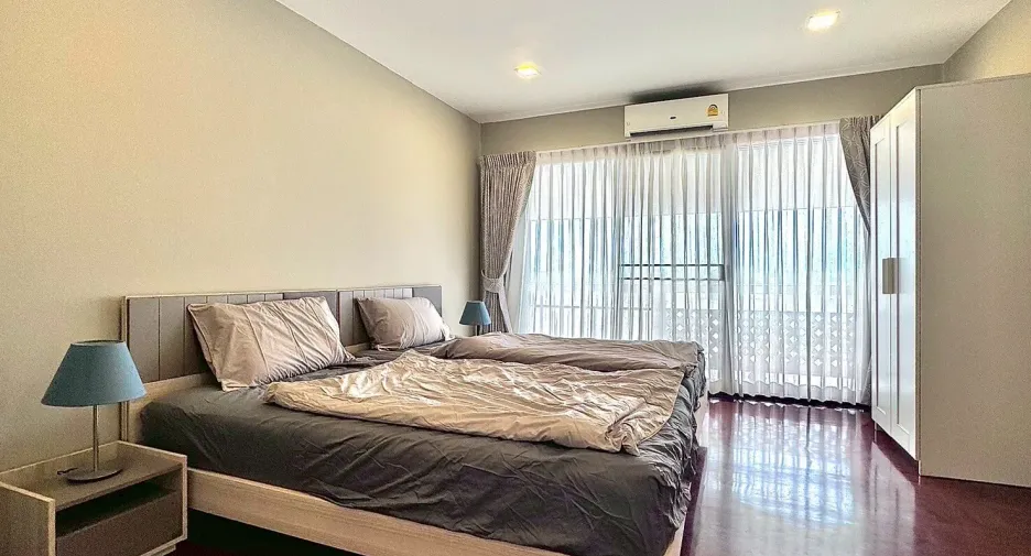 For sale 3 bedrooms condo in Bang Sai, Phra Nakhon Si Ayutthaya