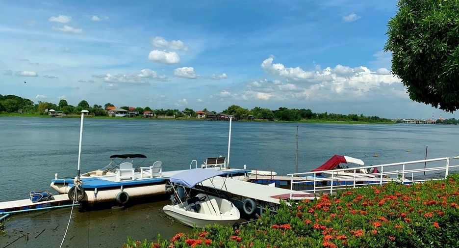 For sale 3 bedrooms condo in Bang Sai, Phra Nakhon Si Ayutthaya