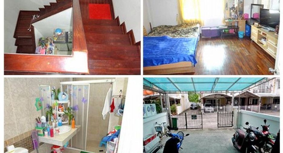 For sale 3 bedrooms townhouse in Lat Phrao, Bangkok